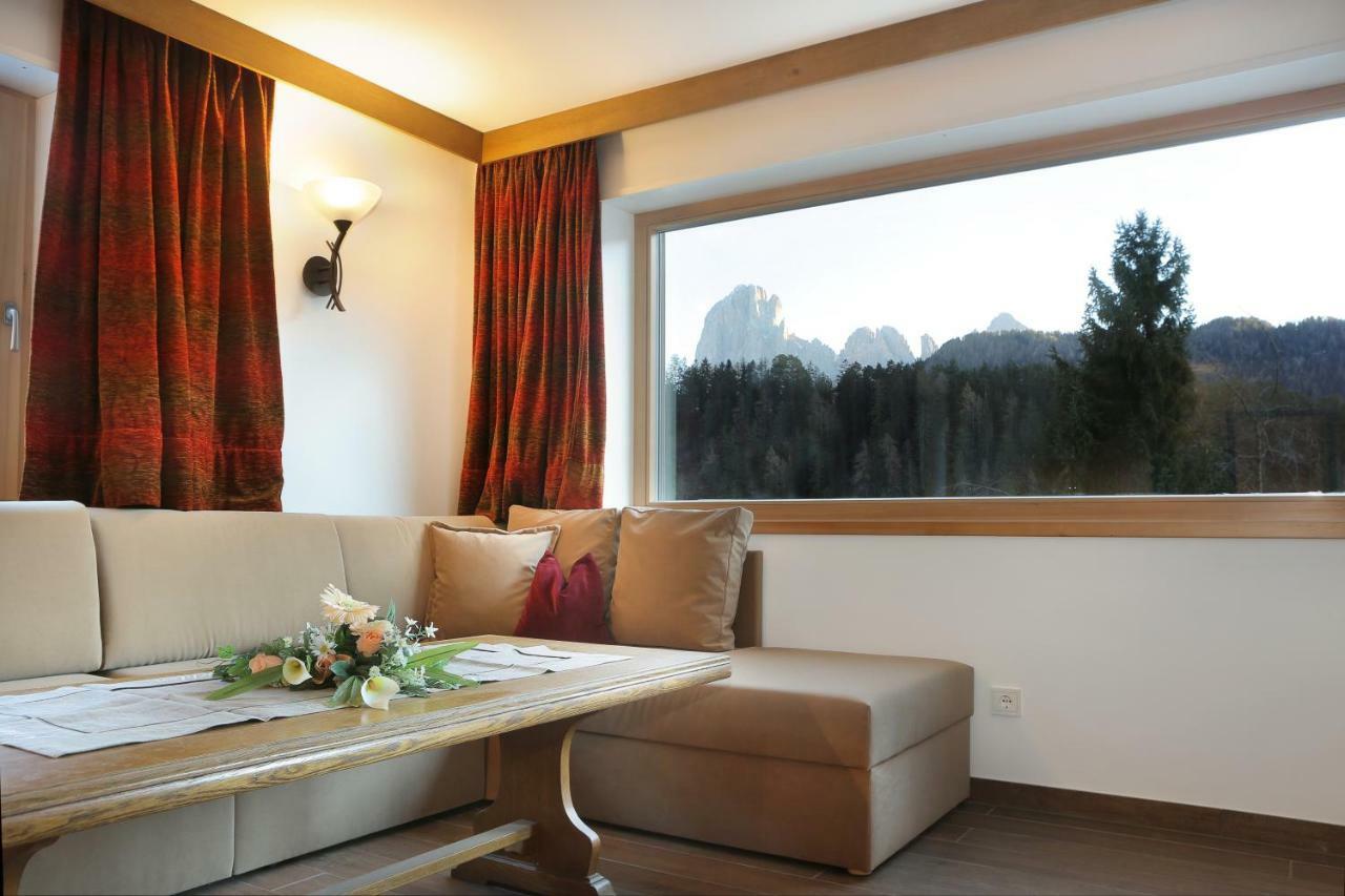 Apartment Kristyn Urtijëi Dış mekan fotoğraf